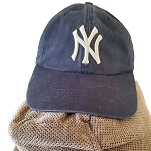 NY Yankees Baseball Fitted Hat/Cap